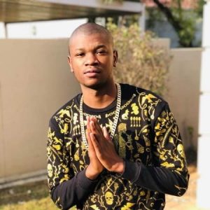 DOWNLOAD-Prince-Benza-–-Mudifho-Mp3-ft.-Makhadzi-Master-KG-The-Double-Trouble-hiphopza-300x300-1