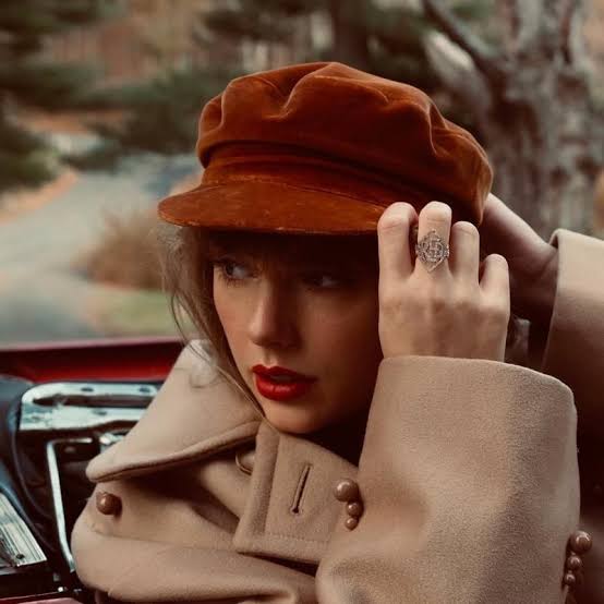 Taylor-Swift-Treacherous-1.jpg