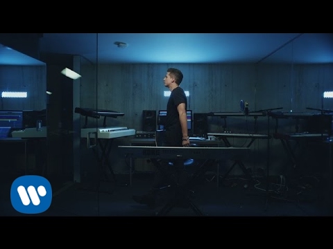 Charlie-Puth-Attention-1.jpg