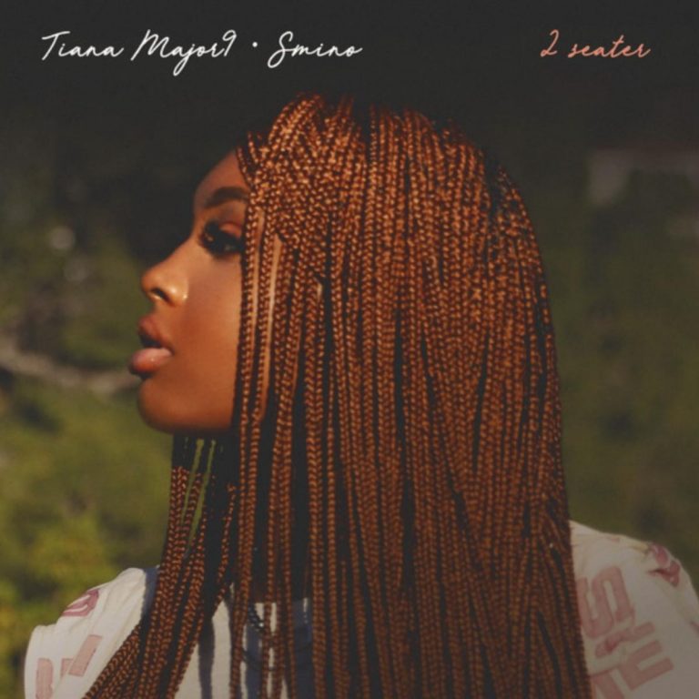 Tiana-Major9-2-seater-Ft-Smino-1.jpg