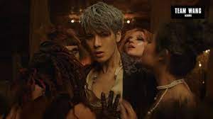 Jackson-Wang-Blow-1.jpg