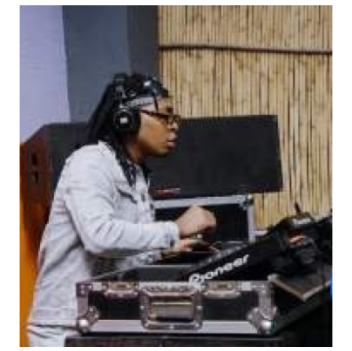 Dj-Obza-Mabotlolo-1.png