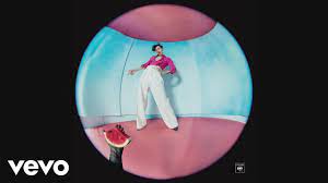 Harry-Styles-Watermelon-Sugar-1.jpg