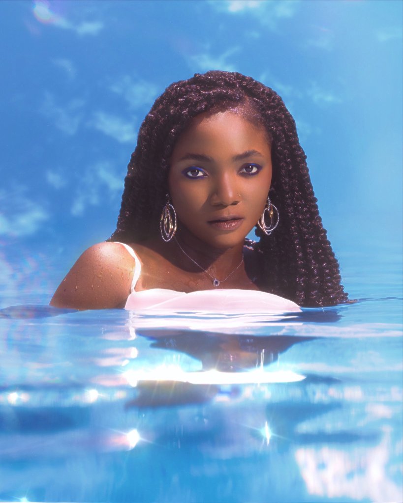 Simi-Stranger-1.jpg