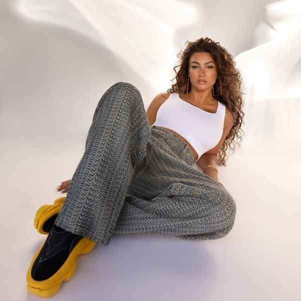 Tori-Kelly-cut-1.jpg