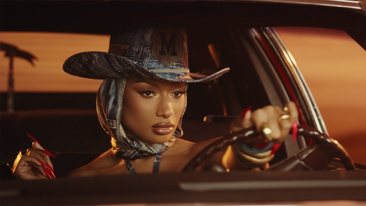Megan-Thee-Stallion-Whenever-1.jpg